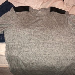 Express Crew Neck Tee